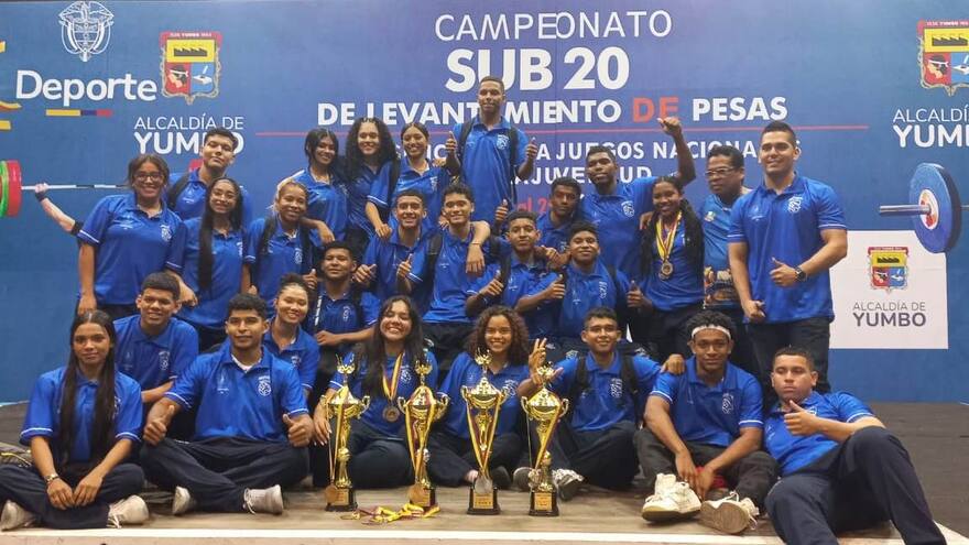 Pesistas cordobeses ganan medallas en el torneo realizado en Cali