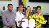 Asamblea del Atlántico condecoró a la embajadora del Carnaval del Atlántico 2026, Stefanny Martínez
