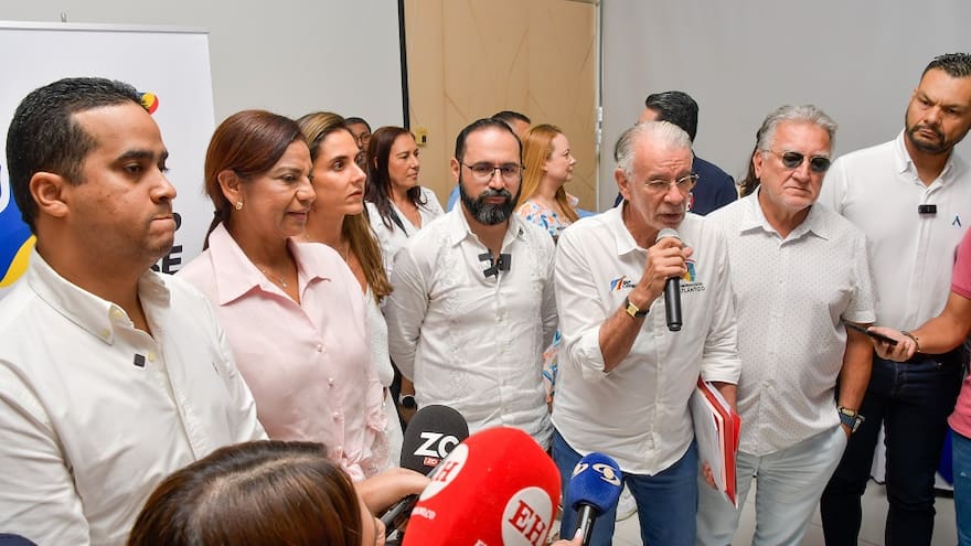 Gobernadores y Minminas anuncian creación de Empresa Energética del Caribe