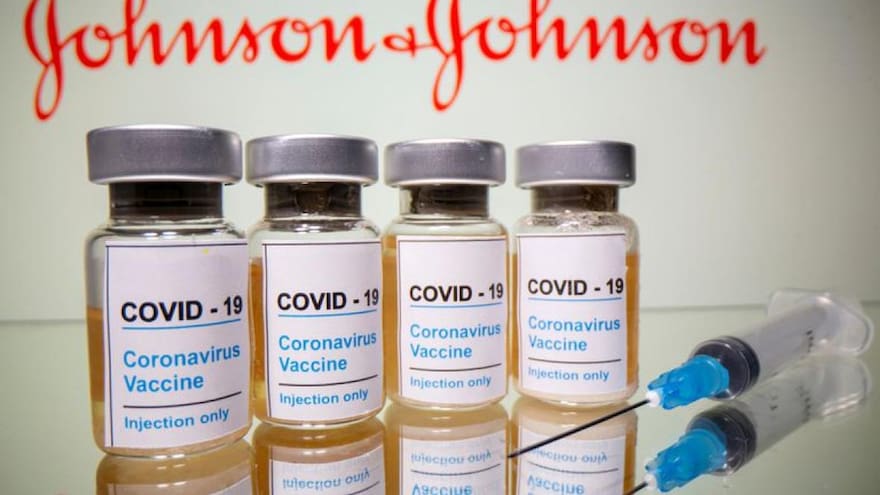 La FDA de EE. UU. limita el uso de vacuna de J&J por riesgo de raros coágulos de sangre
