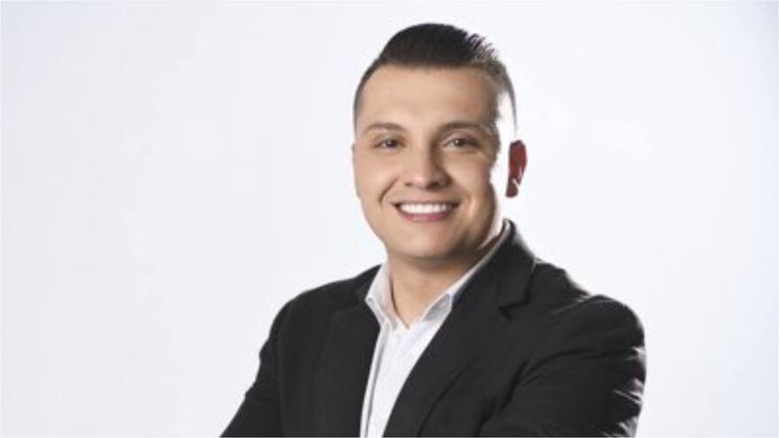 Sebastián Palacio se despidió de Noticias Caracol tras 10 años de periodismo en el canal