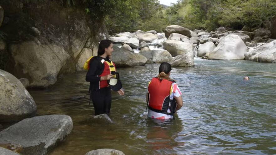 Senderismo acuático, una forma diferente de disfrutar la naturaleza