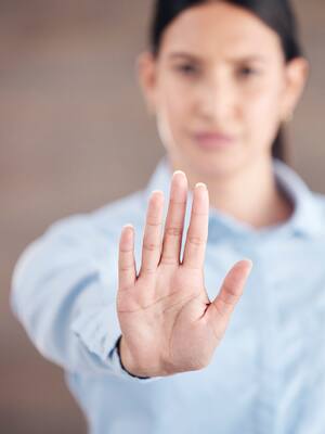 Basta de romantizar todo