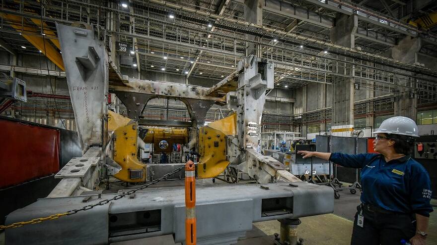 De la agricultura y la ganadería a la industria y los puertos