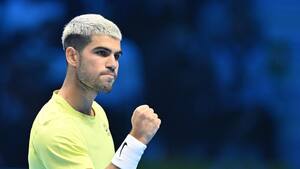 Carlos Alcaraz vence a Lorenzo Musetti y recupera el número uno del mundo