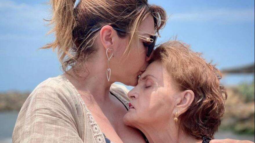 Fallece la mamá de Ana Karina Soto tras sufrir accidente