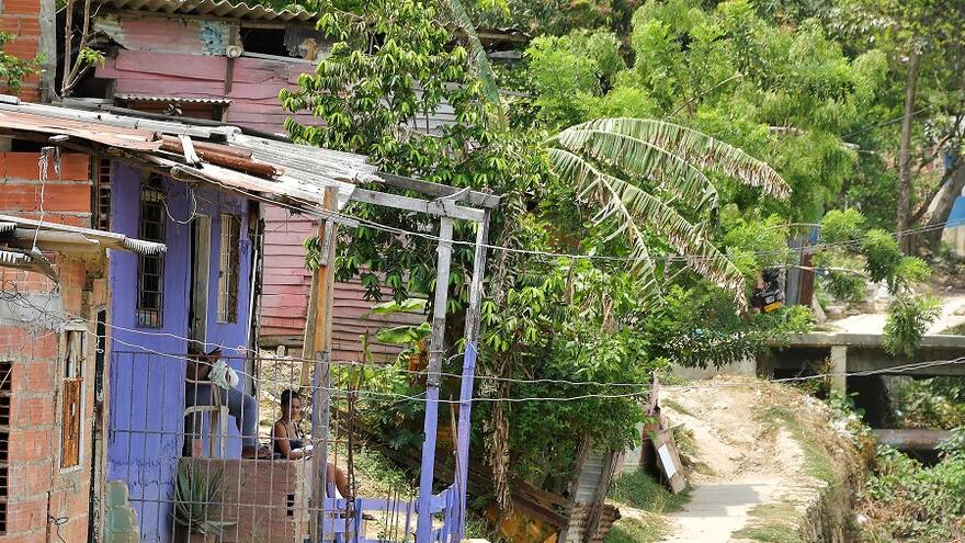 Casi la mitad de los hogares en Colombia se considera pobre, dijo el Dane