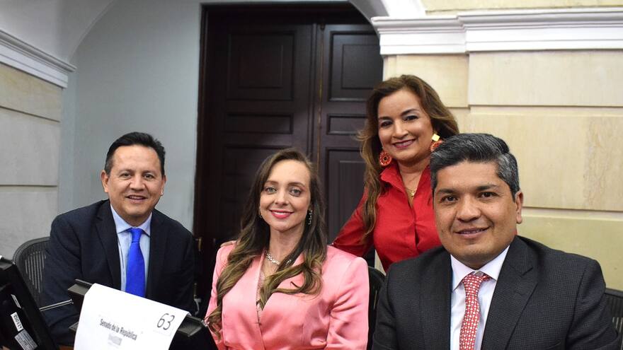 Partido Mira anuncia su respaldo a Carlos Hernán en elección a contralor