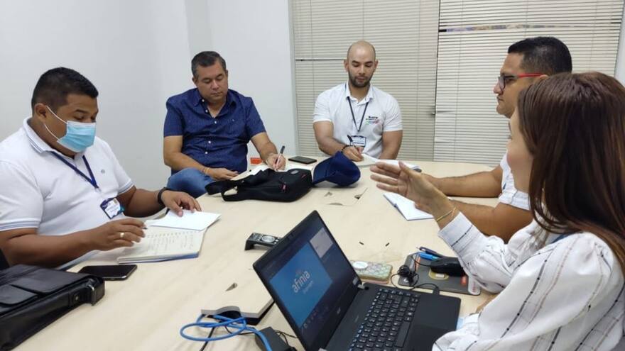 Afinia ofrece disculpas por apagones de hasta 30 horas en Sucre