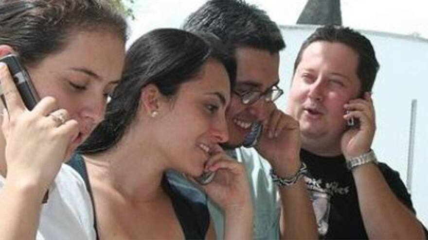 Operadores de telefonía iniciarán cobro de llamadas por segundo en primer semestre del año