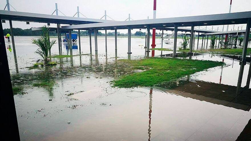 Inundación en aeropuerto Los Garzones molesta a alcalde de Montería