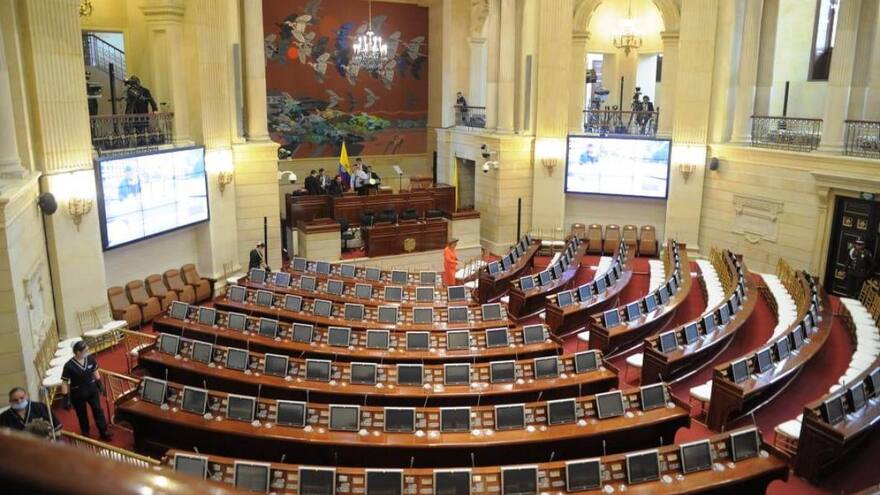 El Editorial I Un ‘pupitrazo’ que podría no servir para nada