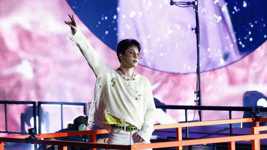 Jimin, el idol de BTS, estudió danza contemporánea y así lo demuestra