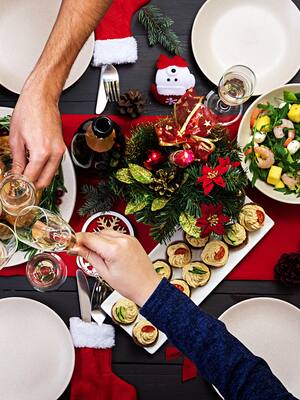 Alistando todo para la celebración navideña