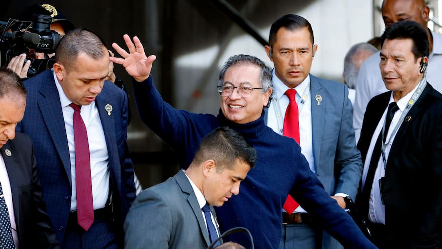 Petro comparó a los jugadores de la selección Colombia con la primera línea