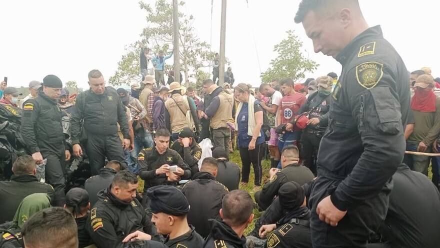San Vicente del Caguán: policías y trabajadores que habían sido retenidos fueron liberados