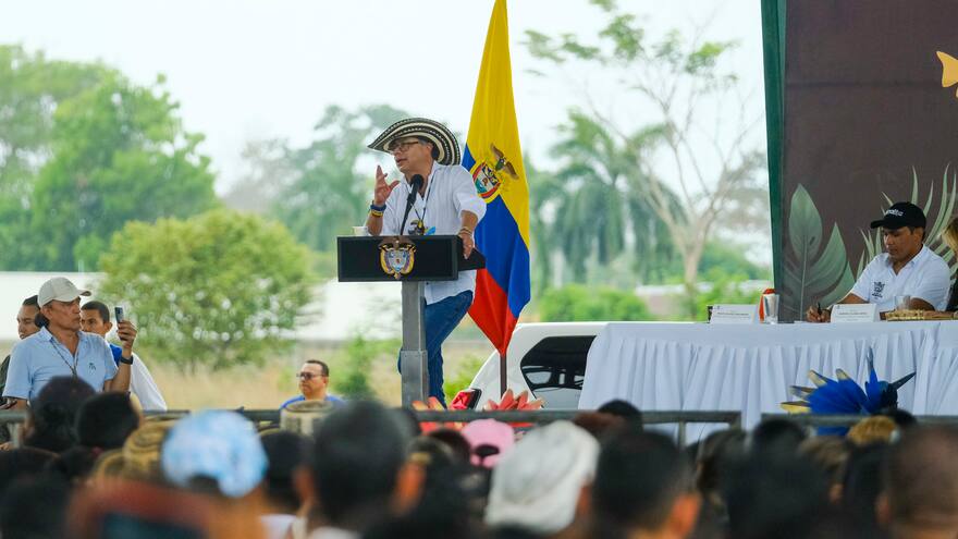 La Ley del Montes | Petro, acumulando millas