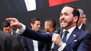 Abelardo de la Espriella se niega a alianzas políticas: “quien negocia con el demonio termina enredado”