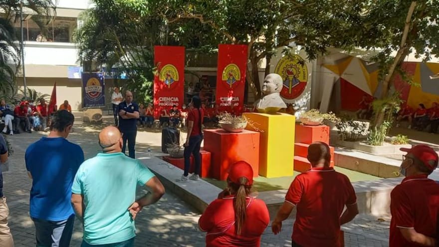 Sindicatos de Uniautónoma piden renuncia del rector Mauricio Molinares