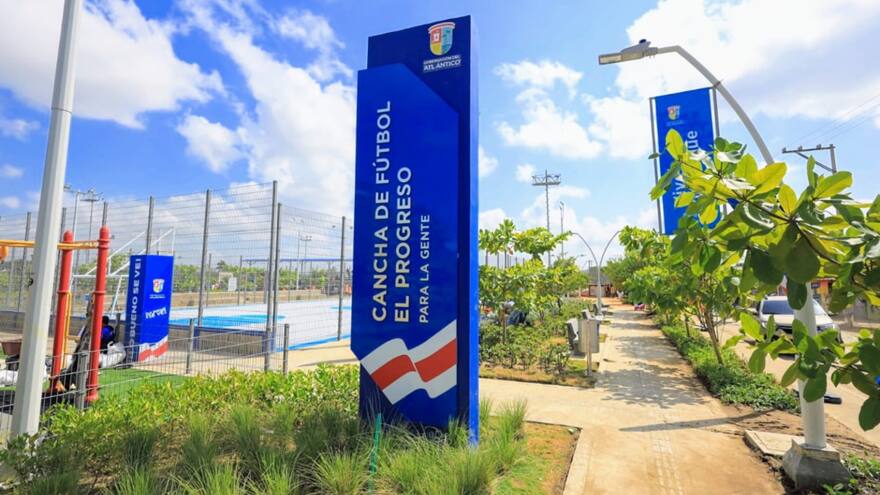 Gobernación entrega cancha de fútbol El Progreso a comunidad de Santa Lucía, Atlántico