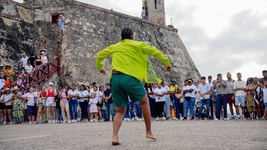 Miles de ciudadanos disfrutaron de entradas gratuitas al Castillo de San Felipe