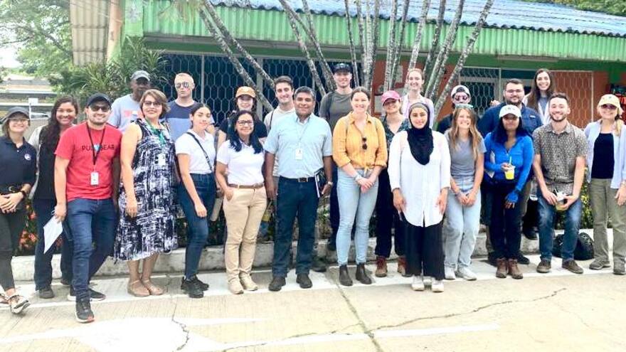 Sena fortalecerá a pequeños municipios del país con proyectos educativos