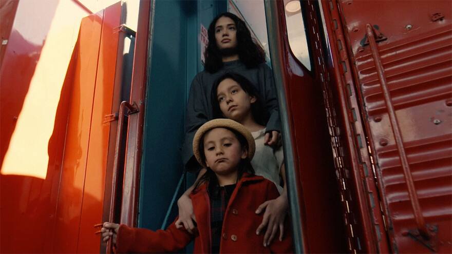 Serie sobre la pintora Emma Reyes lidera nominaciones a los India Catalina