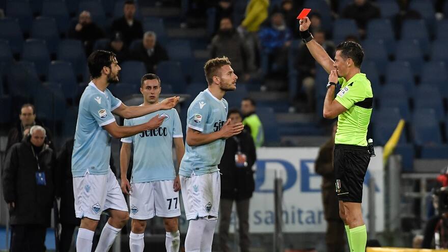 Aficionados del Lazio llevan ante la justicia a un árbitro