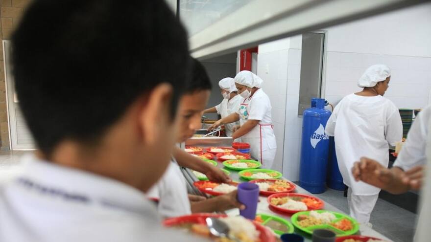 Procuraduría llamó a rendir informe sobre el PAE a mandatarios del Atlántico