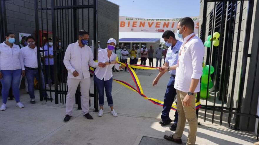 Fondo Adaptación entregó en Zona Bananera un megacolegio de $8.169 millones