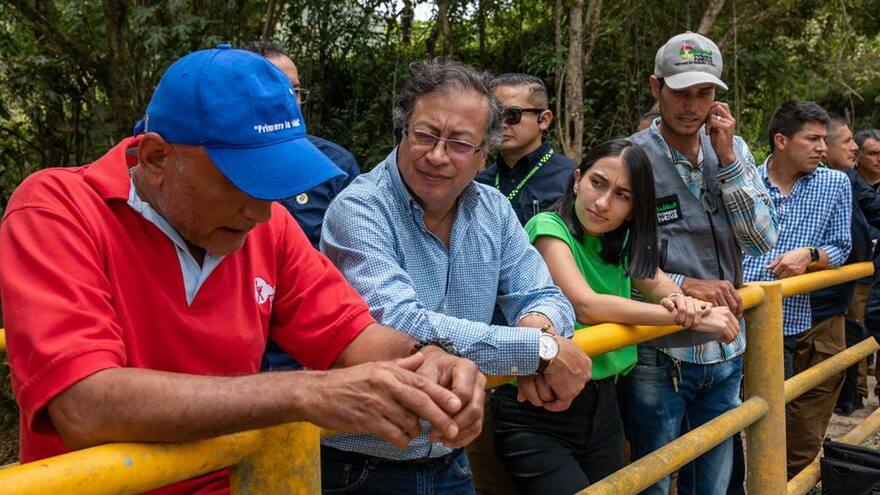 Petro destaca en su primer mes de gobierno el diálogo con las comunidades