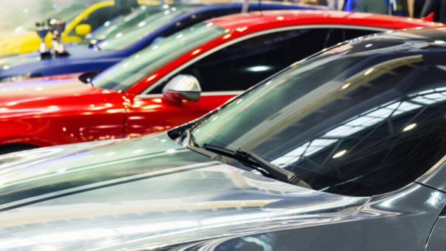 Cayeron en un 22,7 % los traspasos vehiculares durante el mes de enero