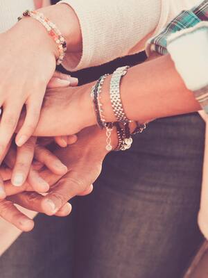 Nosotras, las mujeres | Columna de Fabrina Acosta