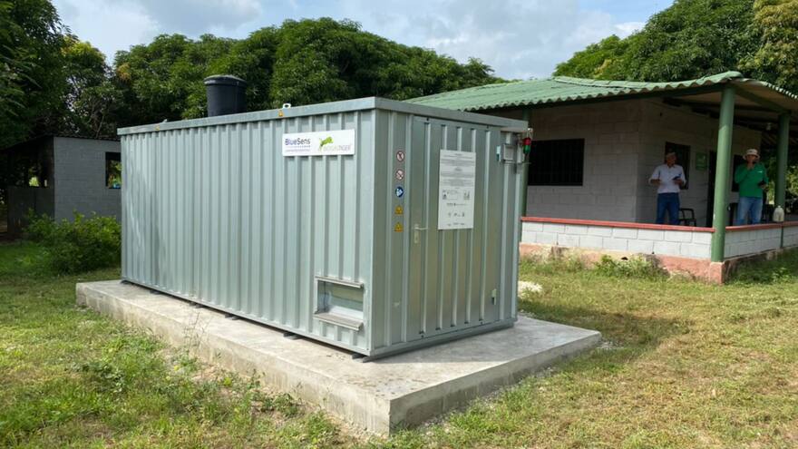 CRA recibe laboratorio de calidad ambiental para el Atlántico