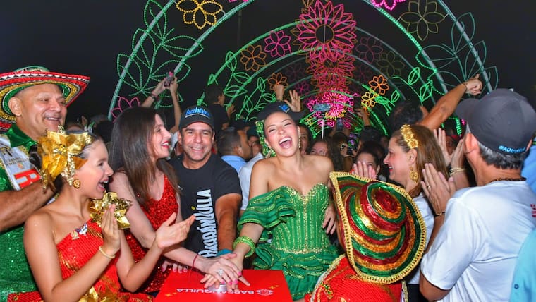 Barranquilla encendió el alumbrado navideño en el Gran Malecón