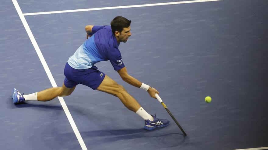 Djokovic sigue perfecto y llega por duodécima vez a los cuartos