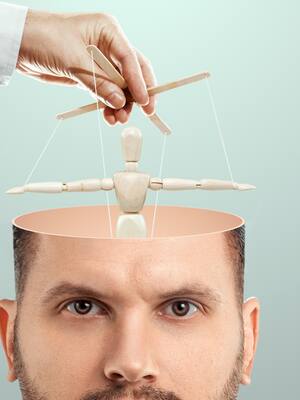 En la mente del dictador | Columna de Remberto Burgos