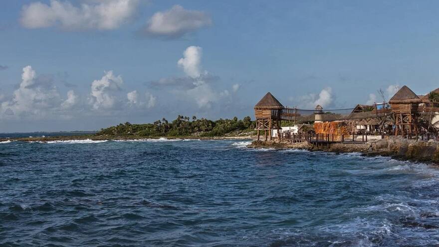 Actores murieron ahogados durante el rodaje de película en playa mexicana