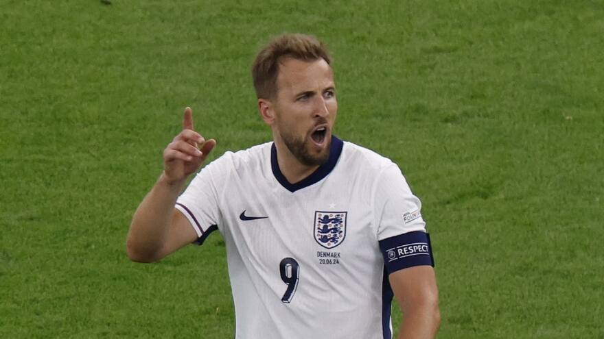 Harry Kane le lanza unos dardos a los exfutbolistas comentaristas
