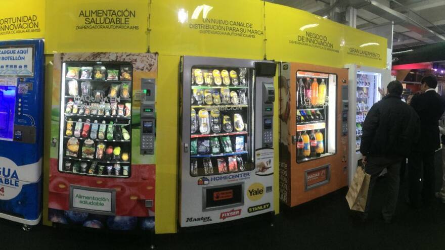 ‘Vending’ o máquinas dispensadoras, el jugoso negocio que mueve $70.000 millones al año