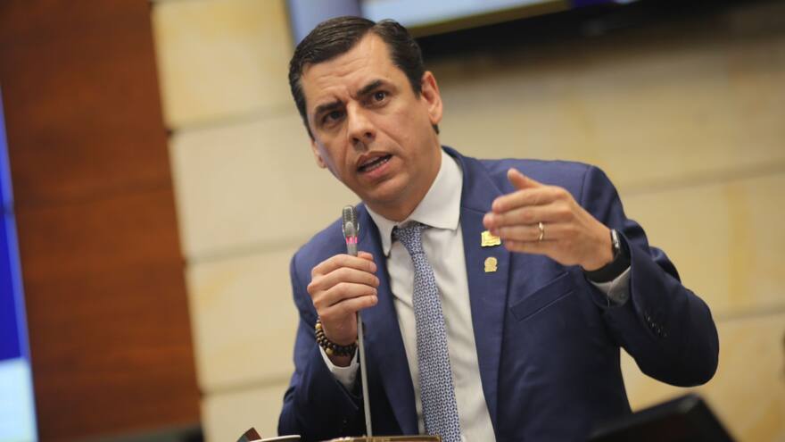 Senado aprueba en segundo debate la eliminación del cobro de matrículas extraordinarias