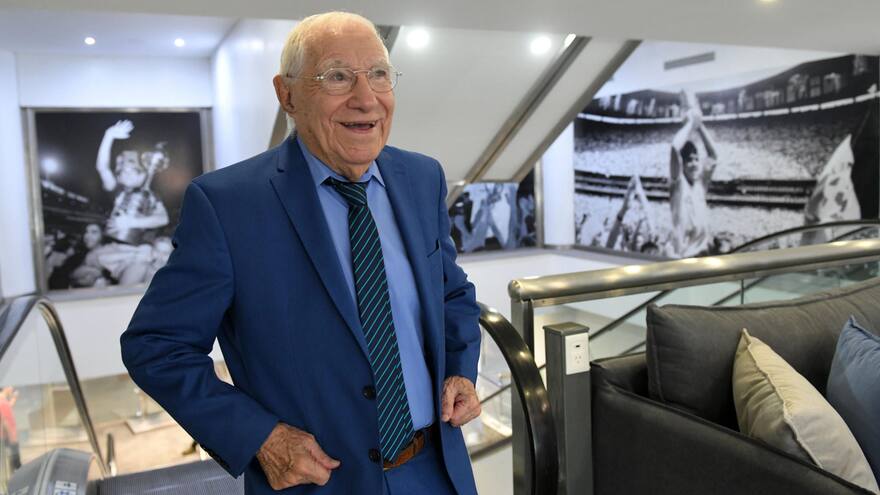 Macaya Márquez, el periodista deportivo que más Mundiales ha cubierto