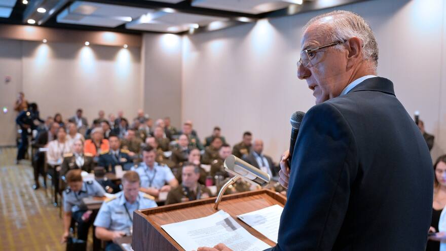 MinDefensa confirma que se realizaron bombardeos al EMC en el Cauca