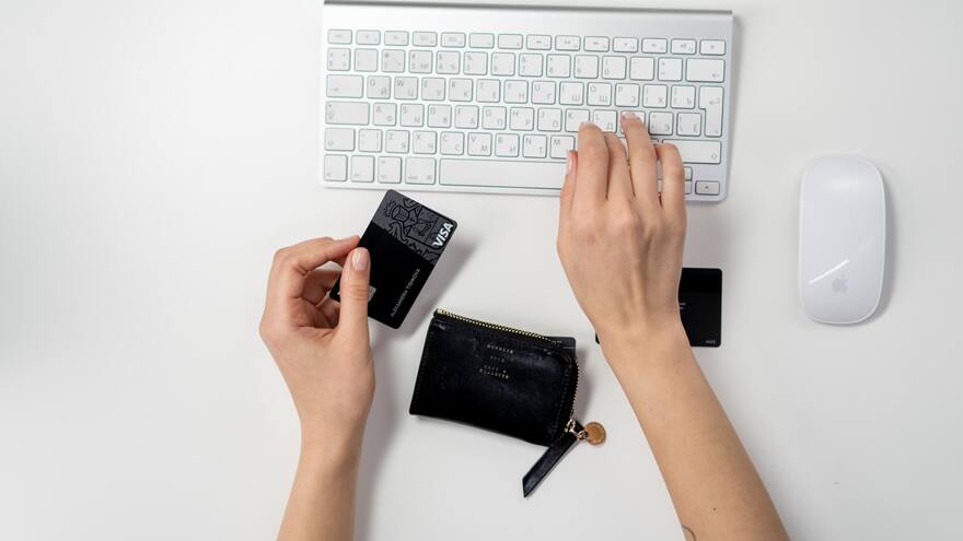 Amor y amistad: siga estos pasos para evitar el fraude en la compra de su amigo secreto en línea