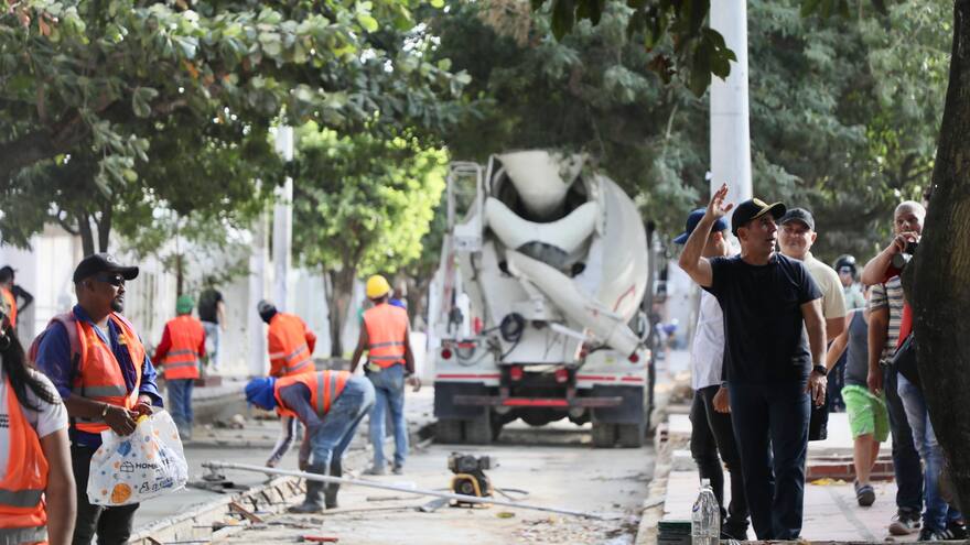 Alcalde Alejandro Char reporta avances del plan de reparcheo en vías de Barranquilla