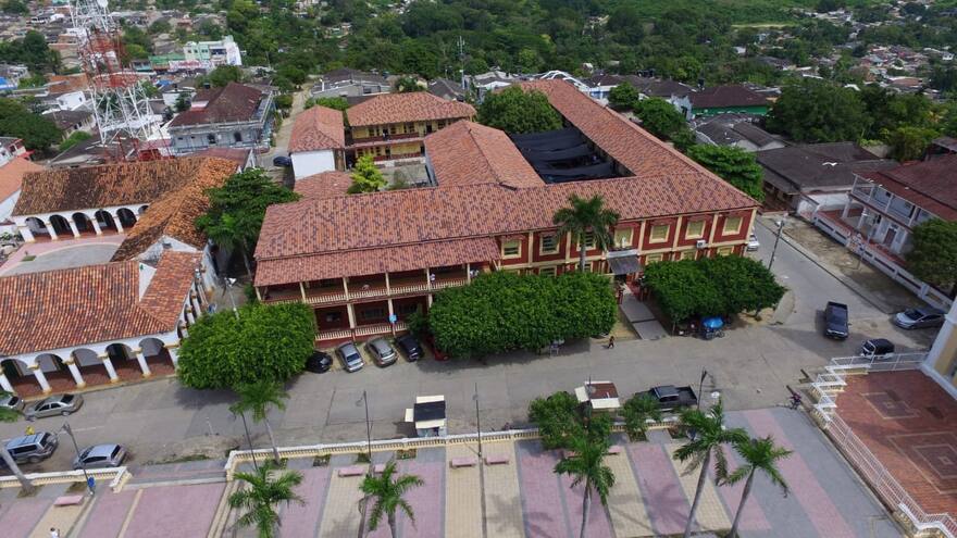 Anuncian la recuperación del Instituto Docente de Turbaco, en Bolívar