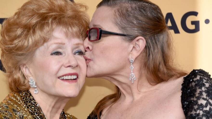 Muere Debbie Reynolds, la madre de Carrie Fisher
