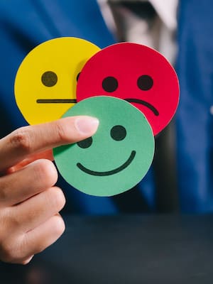 Encuesta, también miden cultura, inteligencia, etc.