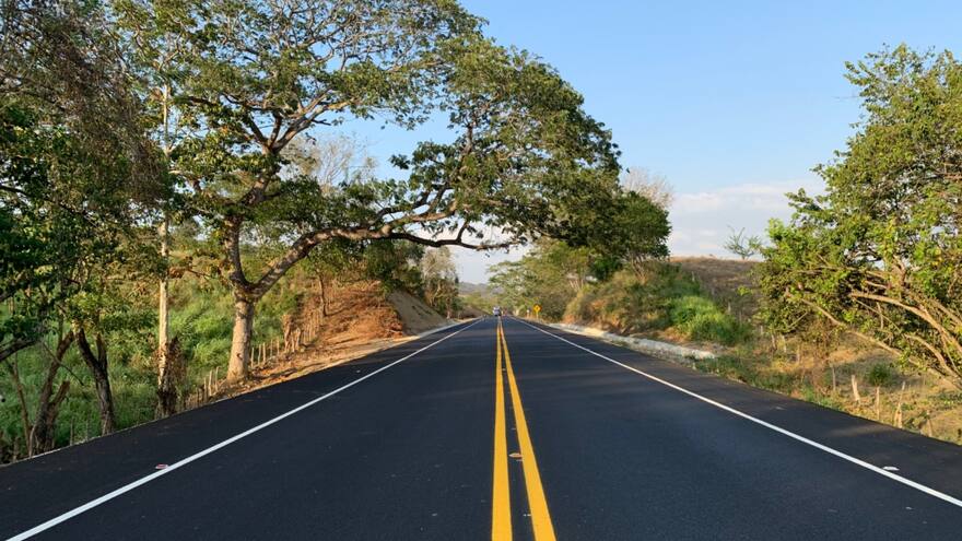 Entran en operación 65 km de la vía Palmar-Puerta de Hierro