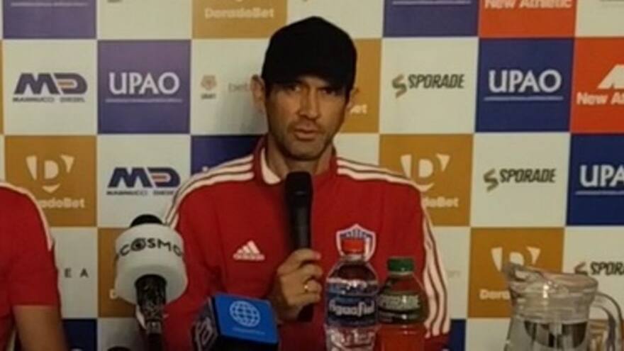 'Juanfer sería importante para nosotros, nos ayudaría mucho': Arturo Reyes